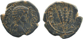 CAPPADOCIA. Caesarea. Geta 198-209 Ae.
Draped bust right.
Rev: MHTPOΠ . Bundle of three grain ears. Dated Year Below.
Unpublished?
7,80 gr. 24 mm