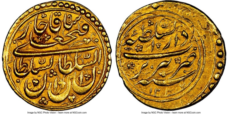 Fath Ali Shah gold Toman AH 1237 (1821/2) AU55 NGC, Tabriz mint, KM753.11. Lustr...