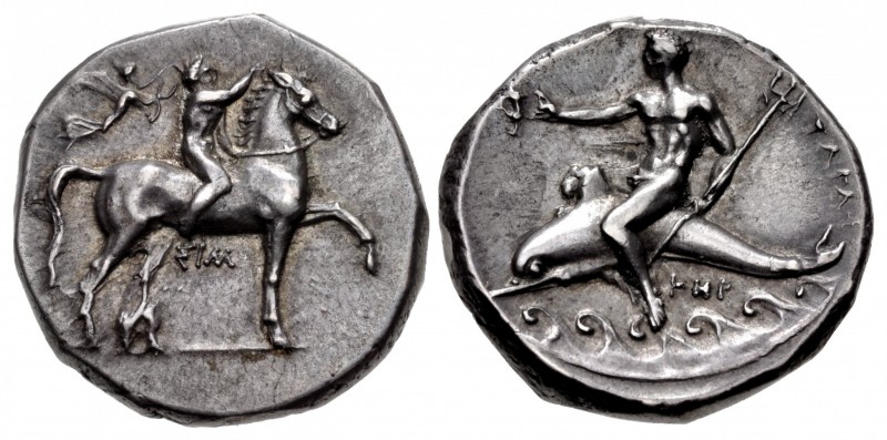 CALABRIA, Tarentum. Circa 330-325 BC. AR Nomos (21mm, 7.89 g, 4h). Nude youth on...