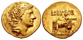 KINGS of BOSPOROS. Pharnakes II. Circa 63-46 BC. AV Stater (21mm, 4.17 g, 1h). Pantikapaion mint. Dated Bosporan Era 245 (53/2 BC).