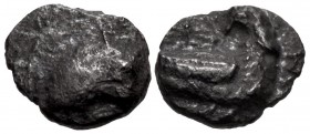 JUDAEA, Macedonian Period. Hezekiah. Circa 332-302/1 BCE. AR Half-Ma’ah – Forty-eighth Shekel (7.5mm, 0.27 g, 1h).