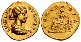 Lucilla. Augusta, AD 164-182. AV Aureus (19.5mm, 7.21 g, 12h). Rome mint. Struck under Marcus Aurelius and Lucius Verus, mid-AD 164.