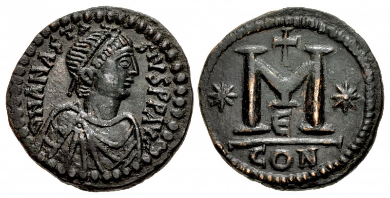 Anastasius I. 491-518. Æ Follis (32mm, 18.30 g, 6h). Constantinople mint; 5th of...