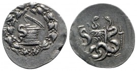 Ionia. Ephesos  180-67 BC. year 3 (132/1 BC). Cistophoric Tetradrachm AR