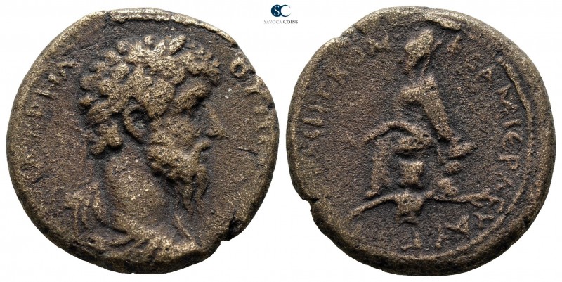 Commagene. Samosata. Lucius Verus AD 161-169. 
Bronze Æ

21mm., 8,28g.

[ΑΥ...