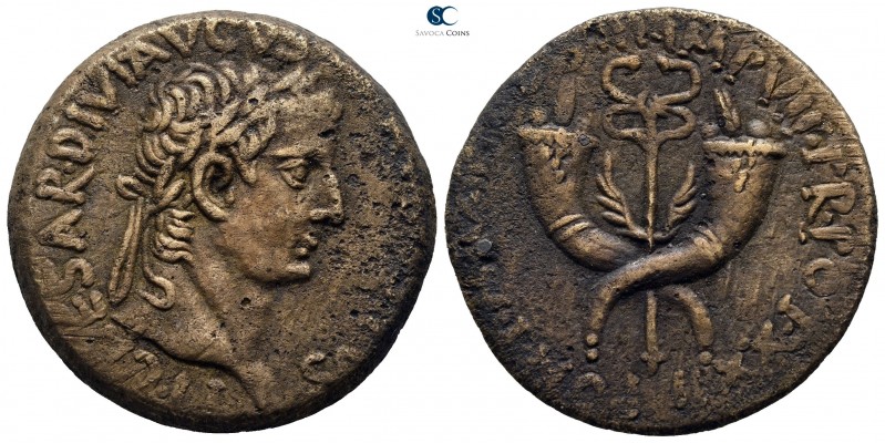 Tiberius AD 14-37. Commagene
Dupondius Æ

28mm., 14,77g.

[TI] CAESAR DIVI ...
