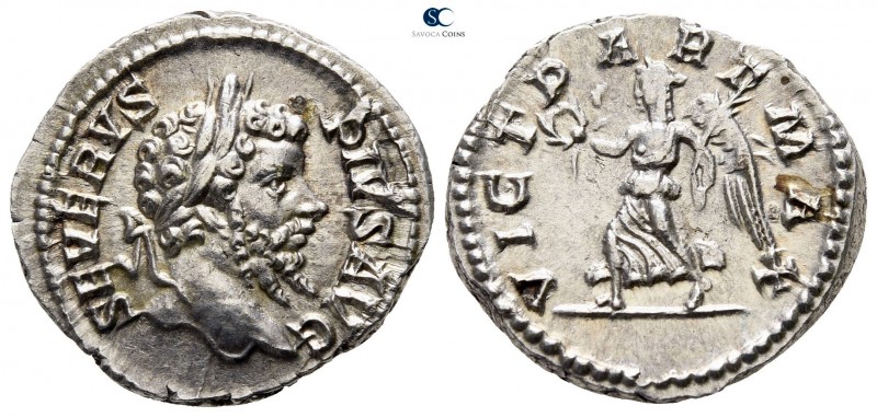 Septimius Severus AD 193-211. Rome
Denarius AR

18mm., 3,62g.

SEVERVS PIVS...