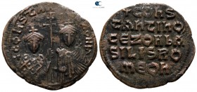 Constantine VII Porphyrogenitus, with Zoe AD 913-959. Struck AD 914-919. Constantinople. Follis Æ