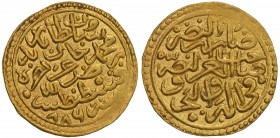 OTTOMAN EMPIRE: Bayezit II, 1481-1512, AV sultani (3.53g), Kostantiniye, AH886, A-1311.1, reverse legend dârib an-nadr / sâhib al-'izz wa n-nasr / fî ...