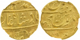 MUGHAL: Muhammad Shah, 1719-1748, AV mohur, Machhlipatnam, AH1051 year 20, KM-438.27, extremely rare mint in gold, with only one example listed on Coi...