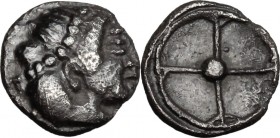 Sicily. Syracuse. AR Litra, c. 475-470 BC. D/ Diademed head of Arethusa right. R/ Wheel of four spokes. Boehr. 362-373; HGC 2, 1371. AR. g. 0.48 mm. 7...