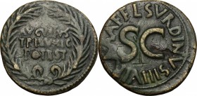 Augustus (27 B.C - 14 AD). AE Dupondius, L. Naevius Surdinus moneyer, 15 BC. D/ AVGVSTVS/ TRIBVNIC/ POTEST in palm wreath. R/ L SVRDINVS III VIR AAAFF...