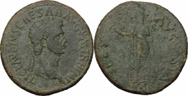 Claudius (41-54). AE Sestertius, 41-50. D/ Head right, laureate. R/ Spes standing left, holding flower and raising skirt. RIC (2nd ed.) 99. AE. g. 22....