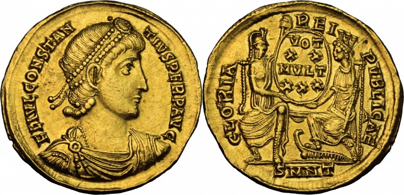 Constantius II (337-361). AV Solidus. Nicomedia mint. Struck 340-351 AD. D/ Pear...