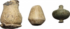Lot of 3 items: lead weight with inscription, lead weight, bronze plumb bob.
 Roman period, 1st-3rd century AD.
 2.7 cm (36.09 g), 1.8 cm (23.73 g),...