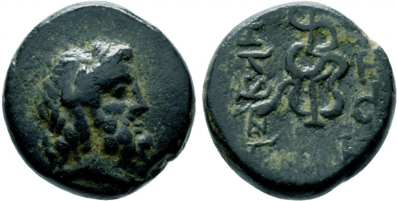 Pergamon , Mysia. AE c. 2nd to 1st Century BC.

Condition: Very Fine

Weight: 4....