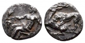 CILICIA, Tarsos. Period of Alexander III. 333-323 BC. AR Obol

Condition: Very Fine

Weight: 0.65 gr
Diameter:8.5 mm