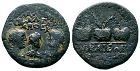 BITHYNIA. Nicaea. Valerian I, with Gallienus and Valerian II Caesar. (253-260).AE Bronze. AYT OYAΛEPI/ANOC ΓAΛΛIH/NOC OYAΛEPIA/NOC KAIC - CEBB Radiate...