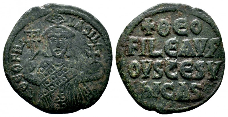 Theophilos (829-842 AD). AE Follis Constantinopolis.
Obv. ΘEOFIL bASIL, facing k...