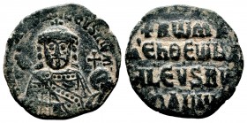 Constantine VII Porphyrogenitus, with Romanus I. 913-959. Æ Follis. Constantinople mint. Struck 931-944. Crowned and draped facing bust of Romanus, ho...