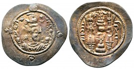 SASANIAN KINGS. AD 223/4-240. AR Drachm
Condition: Very Fine

Weight: 4.0 gr
Diameter:33 mm