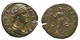 antonino pio (138-161 d.c.) 
Sesterzio al nome e con l’effigie di Faustina, moglie dell’Imperatore, databile a dopo il 141 d.C. - Zecca: Roma - Dirit...
