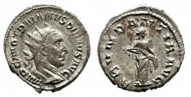 gordiano III (238-244 d.c.) 
Antoniniano - Zecca: Roma - Diritto: busto radiato, drappeggiato e corazzato dell’Imperatore a destra - Rovescio: la Abu...