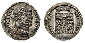 diocleziano (284-305 d.c.) 
Argenteo databile agli anni 294-295 d.C. - Zecca: Siscia - Diritto: testa laureata dell’Imperatore a destra - Rovescio: i...