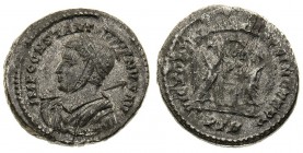 costantino I (311-337 d.c.) 
Argenteo ridotto databile agli anni 318-319 d.C. - Zecca: Treviri - Diritto: busto corazzato dell’Imperatore a sinistra ...