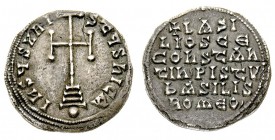 monete bizantine 
Basilio I (867-886) - Miliaresion ai nomi dell’Imperatore e del figlio Costantino VII - Zecca: Costantinopoli - Diritto: croce pote...