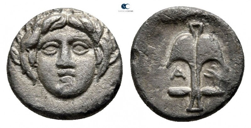 Thrace. Apollonia Pontica 375-335 BC. 
Diobol AR

10 mm., 1,08 g.



very...