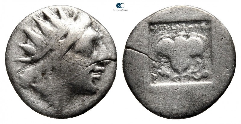 Islands off Caria. Rhodos 166-88 BC. 
Plinthophoric Drachm AR

14 mm., 1,9 g....