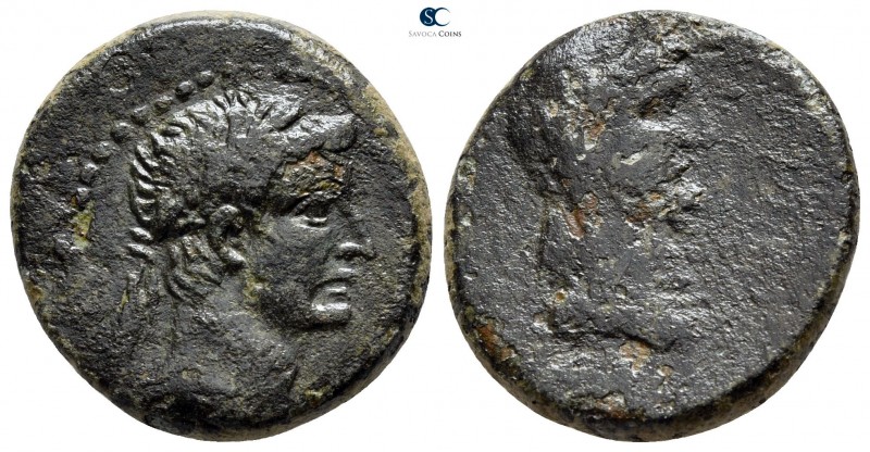 Macedon. Thessalonica. Tiberius and Livia AD 14-37. 
Bronze Æ

21 mm., 7,82 g...