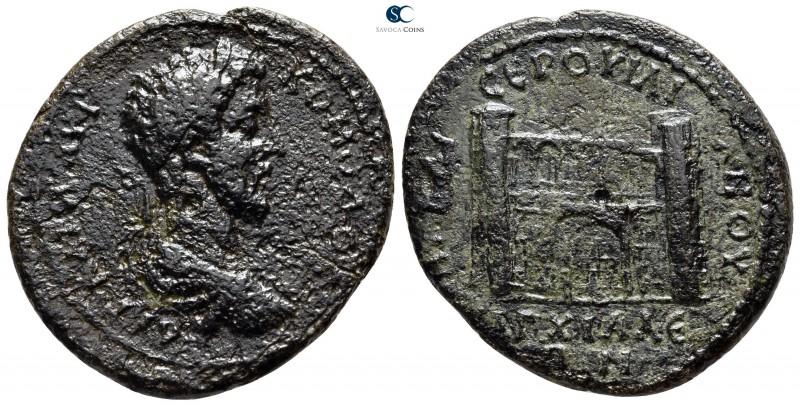 Thrace. Anchialos. Commodus AD 180-192. 
Bronze Æ

31 mm., 11,61 g.



ve...