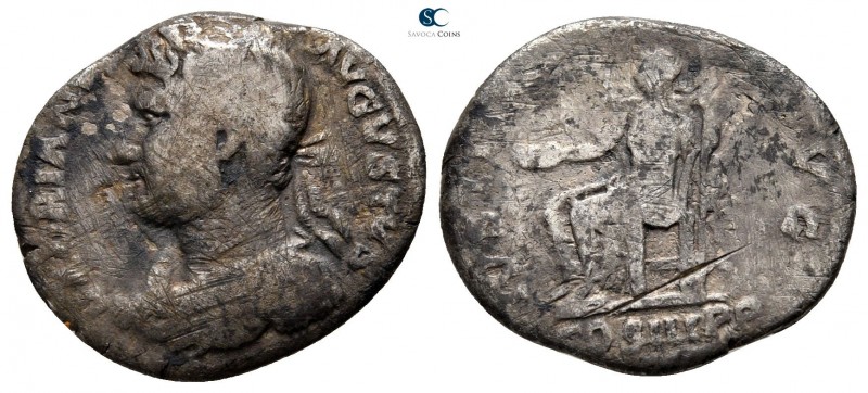 Hadrian AD 117-138. Rome
Denarius AR

18 mm., 2,48 g.



nearly very fine