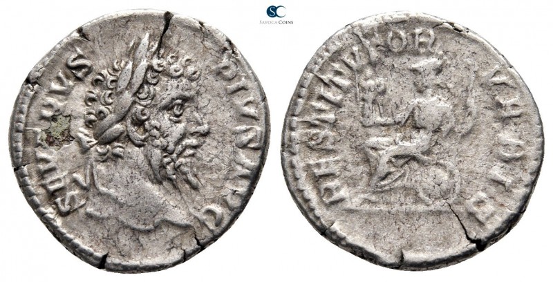 Septimius Severus AD 193-211. Rome
Denarius AR

19 mm., 3,3 g.



very fi...