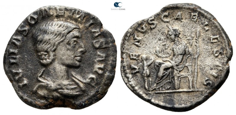 Julia Soaemias AD 218-222. Rome
Denarius AR

19 mm., 2,86 g.



nearly ve...