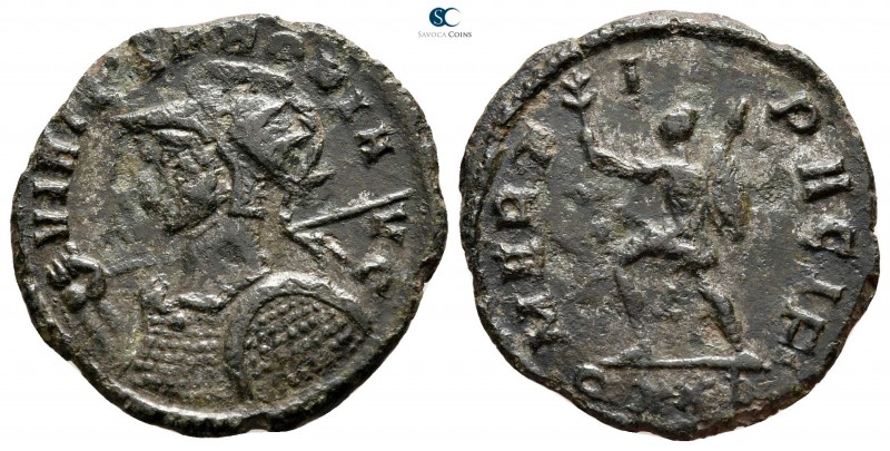 Probus AD 276-282. Ticinum
Antoninianus Billon

22 mm., 2,47 g.



nearly...