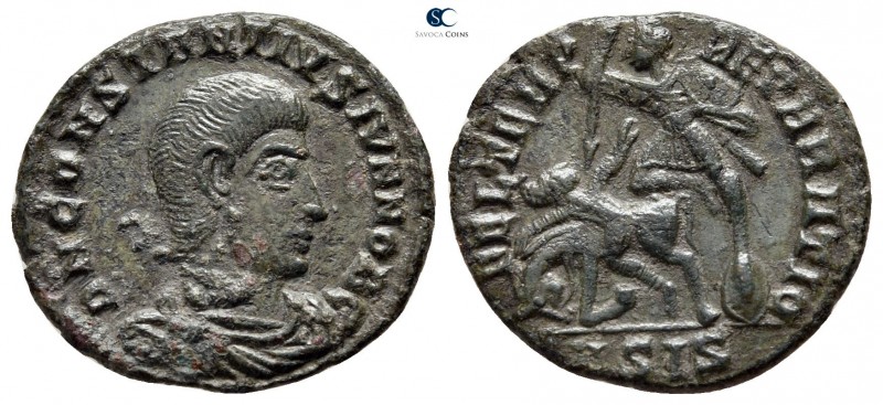 Constantius II, as Caesar AD 324-337. Siscia
Follis Æ

19 mm., 2,27 g.


...