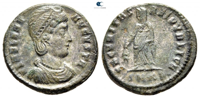 Helena, mother of Constantine I AD 324-329. Cyzicus
Follis Æ

18 mm., 2,71 g....