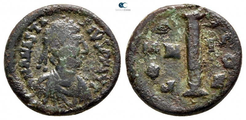 Anastasius I AD 491-518. Nikomedia
Decanummium Æ

16 mm., 2,16 g.



very...