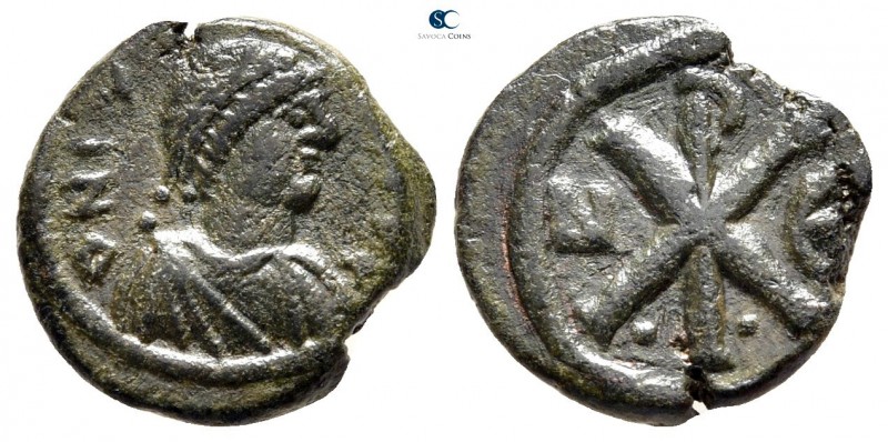 Justin I AD 518-527. Nikomedia
Pentanummium Æ

8 mm., 1,84 g.



very fin...