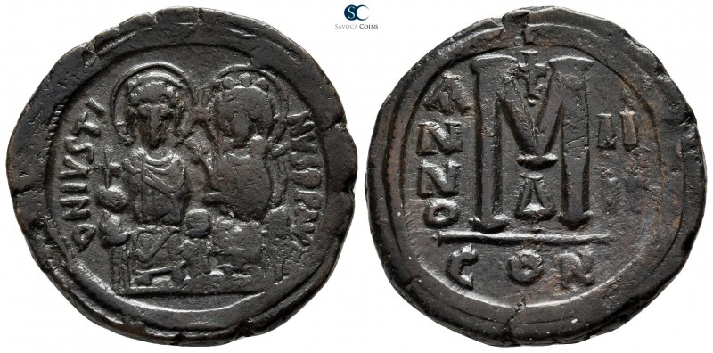 Justin II and Sophia AD 565-578. Constantinople
Follis Æ

30 mm., 16,81 g.
...