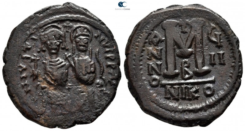 Justin II and Sophia AD 565-578. Nikomedia
Follis Æ

31 mm., 12,97 g.



...