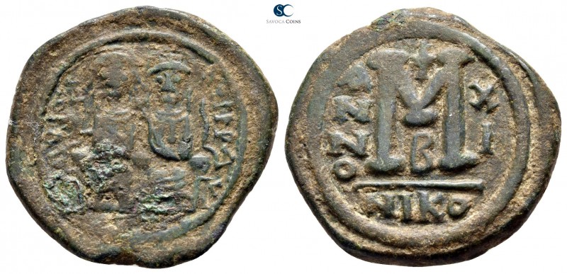 Justin II and Sophia AD 565-578. Nikomedia
Follis Æ

30 mm., 13,71 g.



...