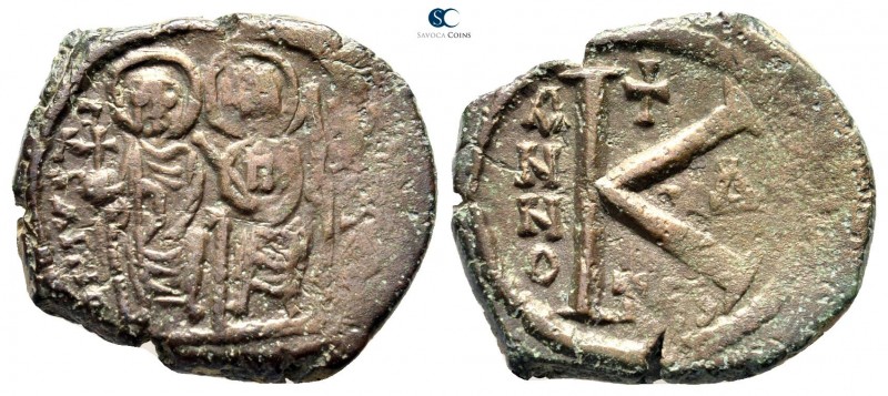 Justin II and Sophia AD 565-578. Thessalonica
Half follis Æ

21 mm., 5,93 g....