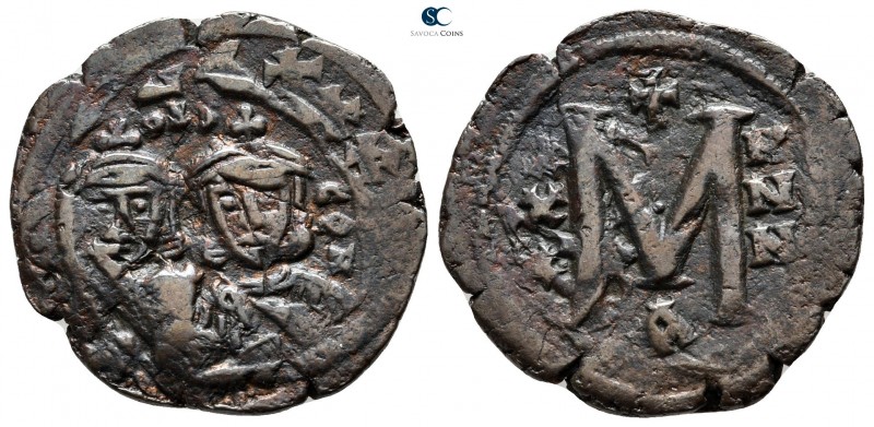 Leo V and Constantine AD 813-820. Constantinople
Follis Æ

23 mm., 3,5 g.

...