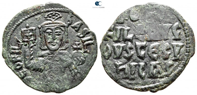 Theophilus AD 829-842. Constantinople
Follis Æ

28 mm., 5,85 g.



very f...