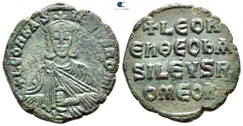 Leo VI the Wise. AD 886-912. Constantinople
Follis Æ

26 mm., 6,94 g.



...