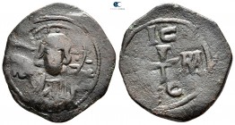 Attributed to Alexius I AD 1081-1118. Constantinople. Anonymous follis Æ. Class L